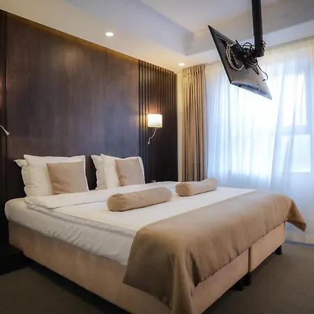 Royal Boutique Hotel 3*
