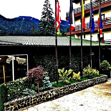Royal Boutique Hotel 3*